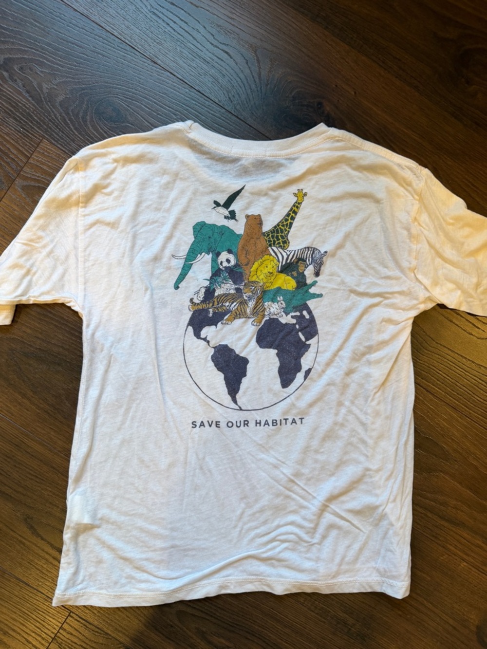 Urban Outfitters Save Our Habitat Graphic Tee Oversized Animal Print Tee XS